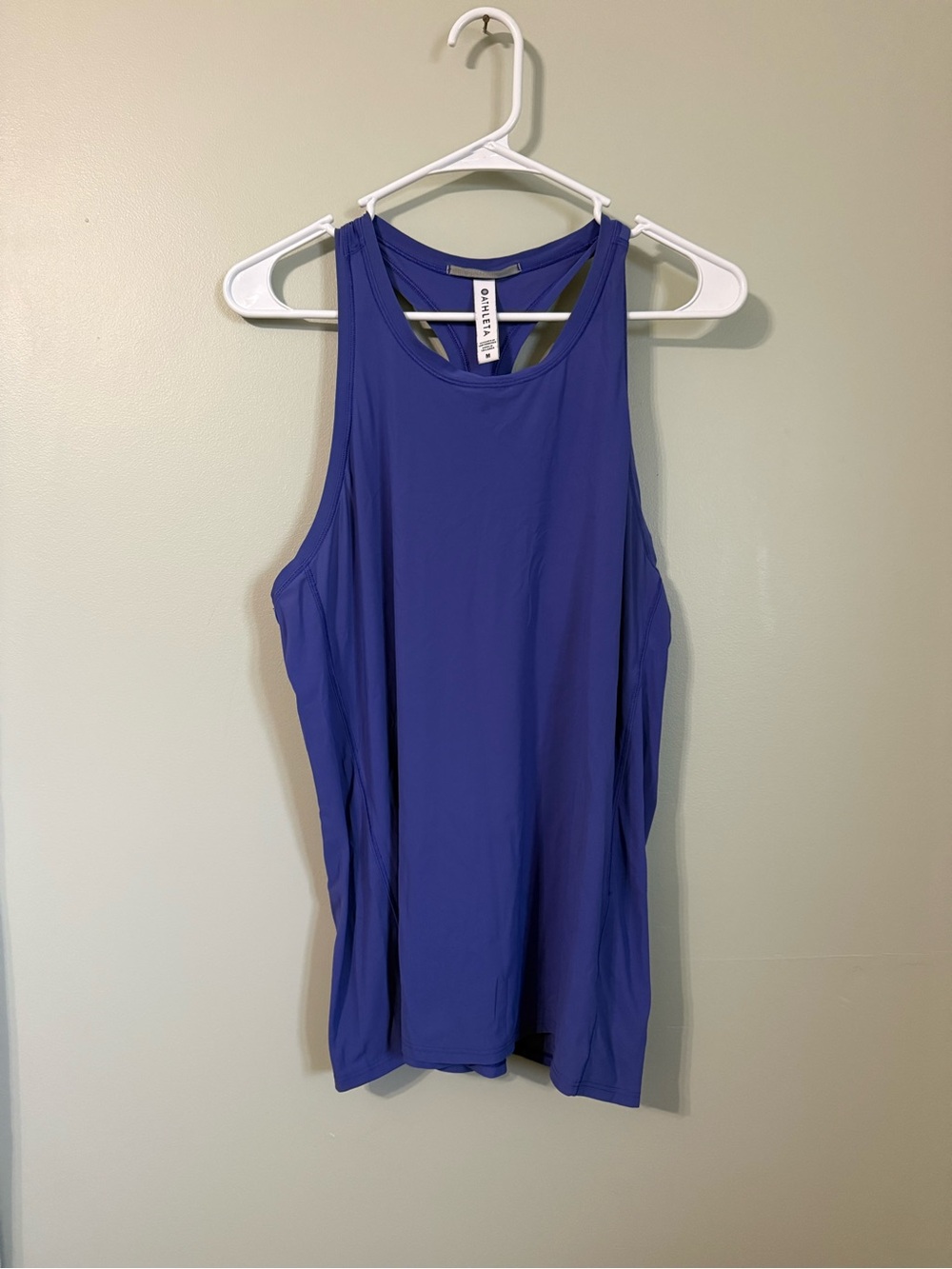 Athleta "Ultimate Train Tank" in Victorian Periwinkle Size medium